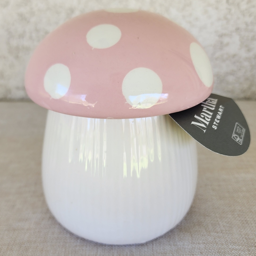 New Martha Stewart Whimsical Mushroom Candle -Nightshade 9oz.